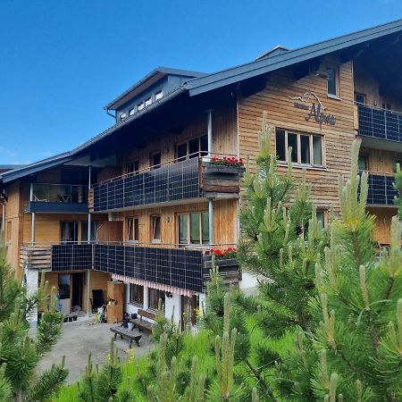 Gaestehaus Alpina Riezlern Esterno foto