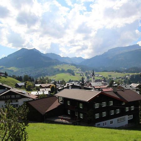 Gaestehaus Alpina Riezlern Esterno foto
