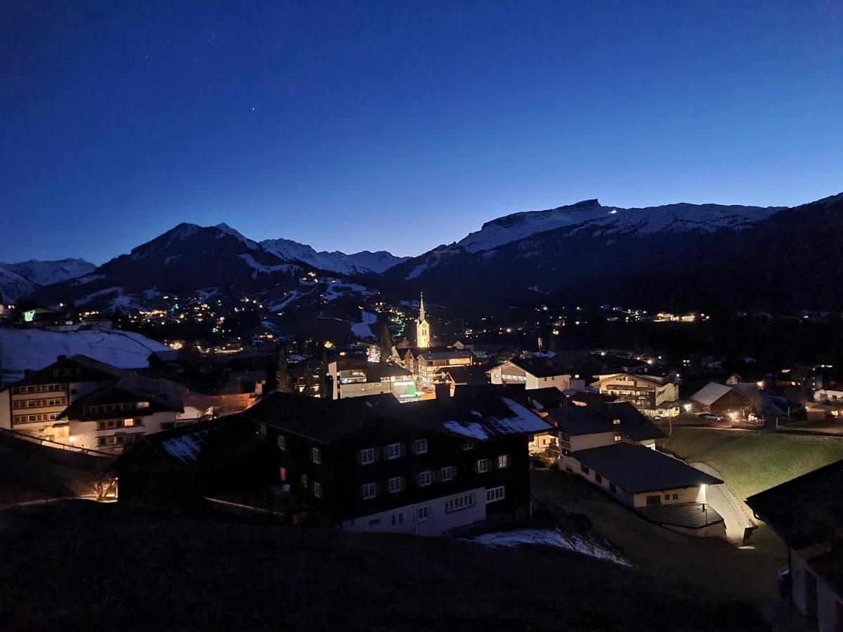 Gaestehaus Alpina Riezlern Esterno foto
