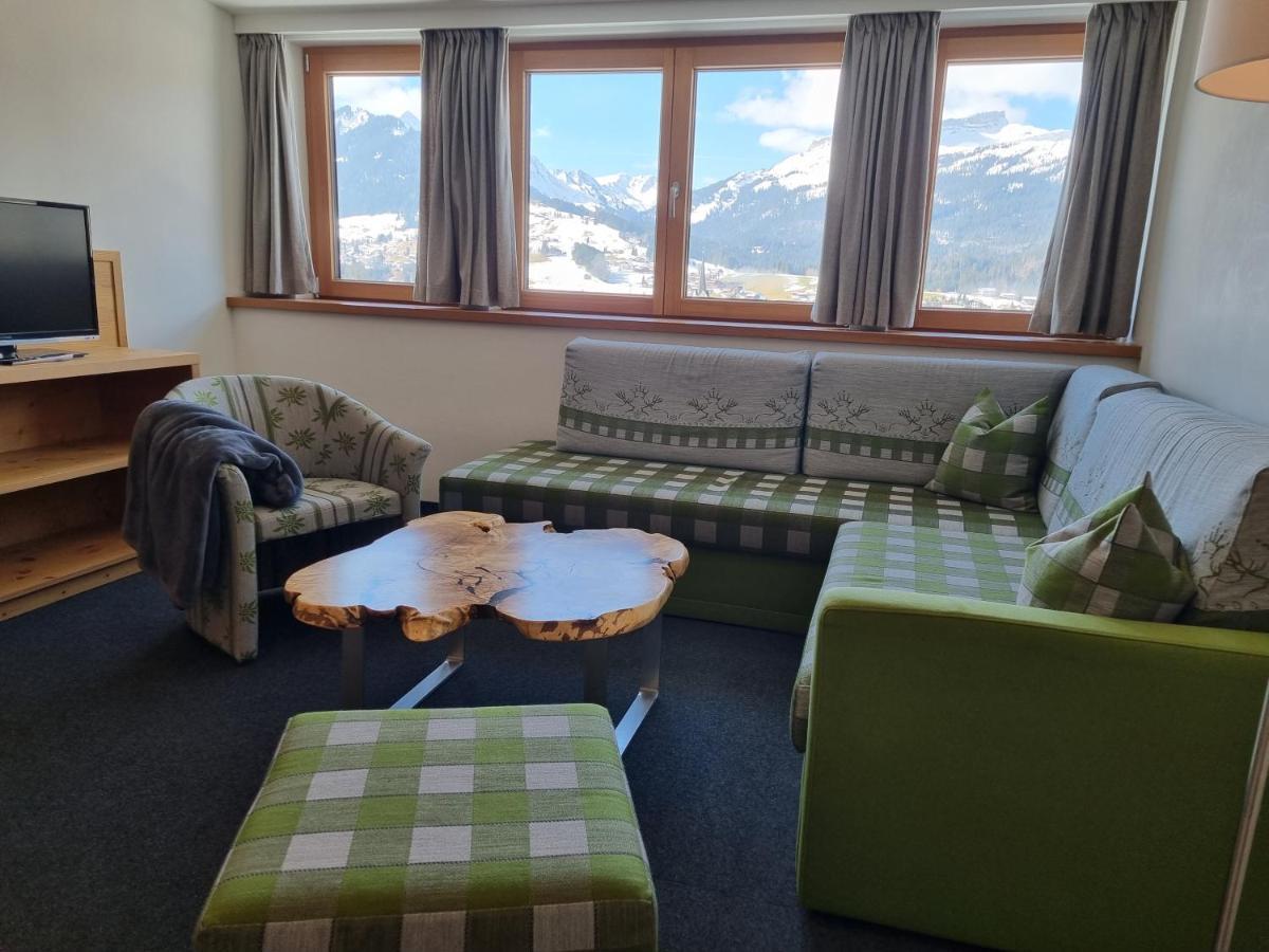 Gaestehaus Alpina Riezlern Esterno foto