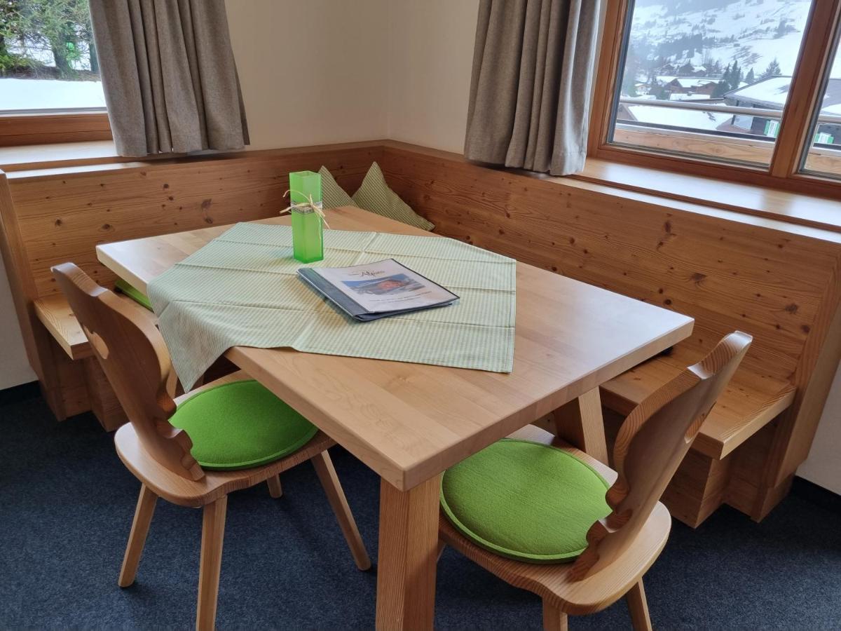 Gaestehaus Alpina Riezlern Esterno foto