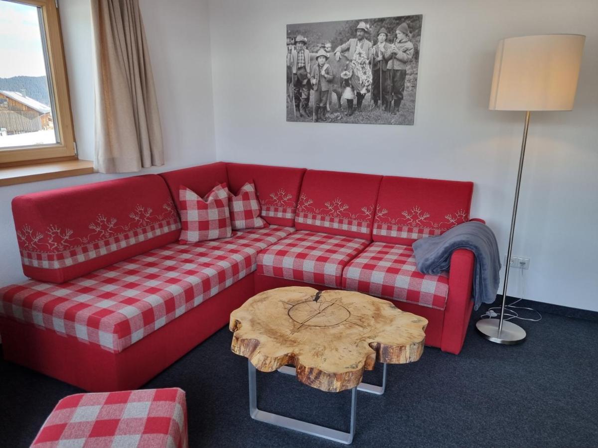 Gaestehaus Alpina Riezlern Esterno foto