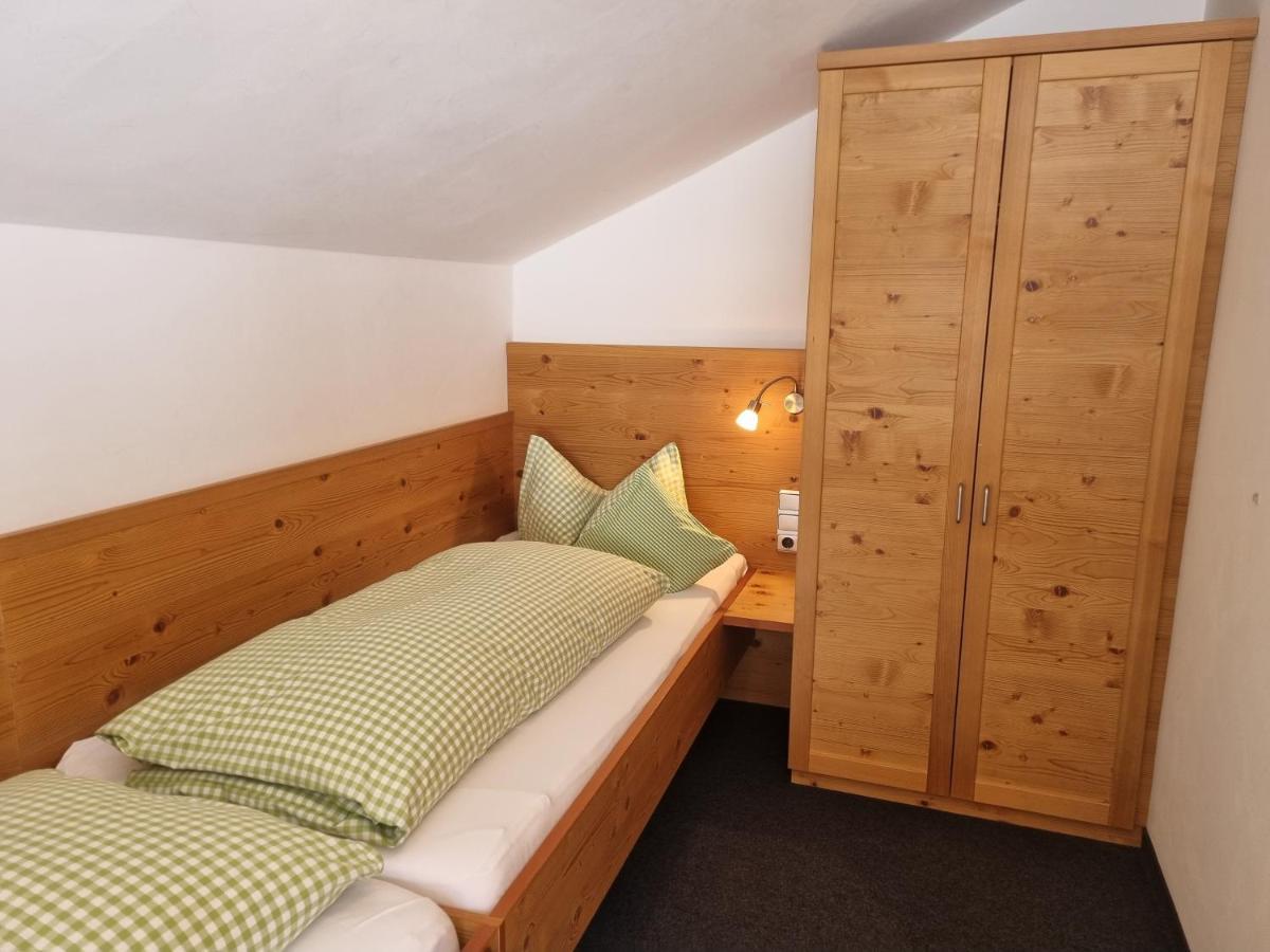 Gaestehaus Alpina Riezlern Esterno foto