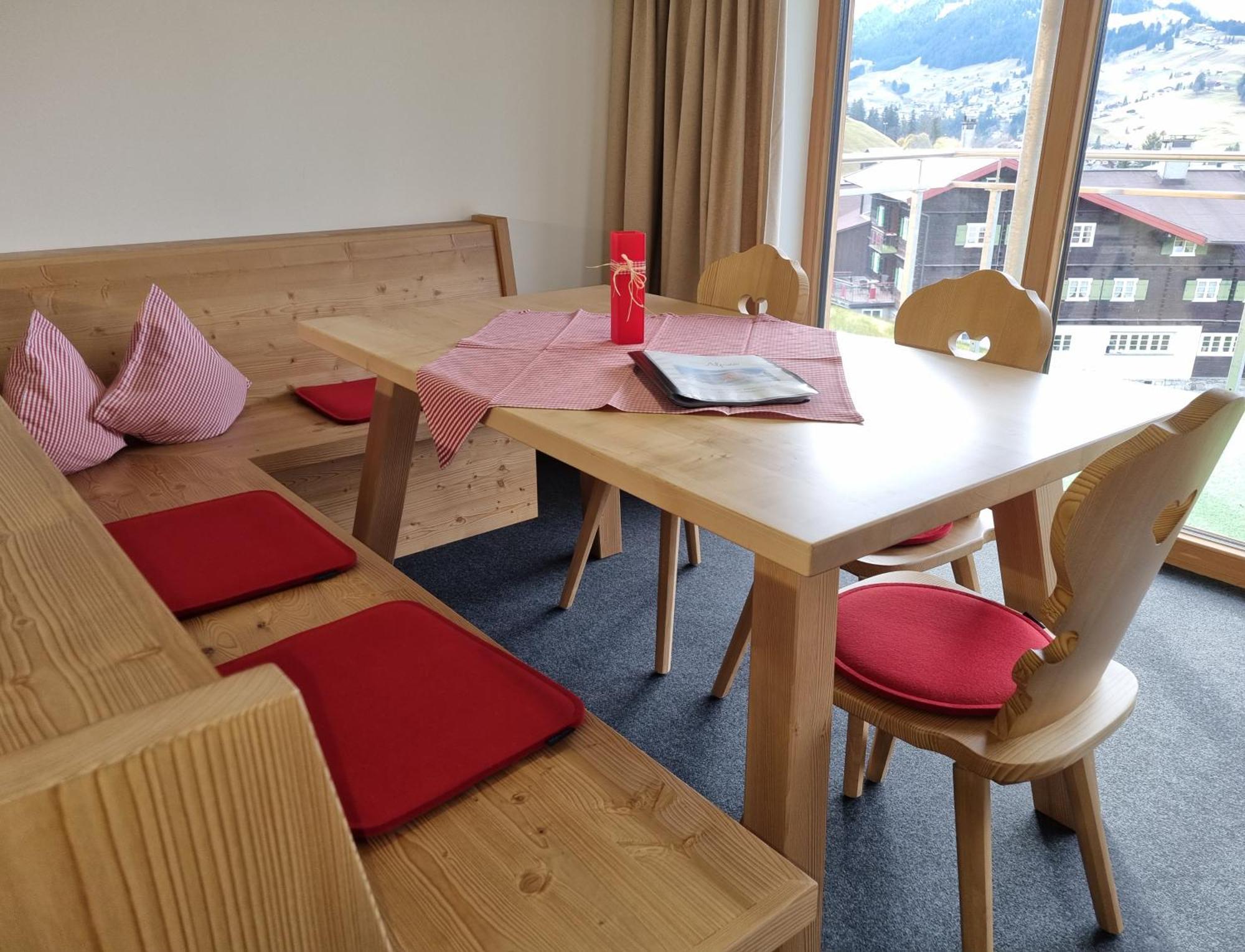 Gaestehaus Alpina Riezlern Camera foto
